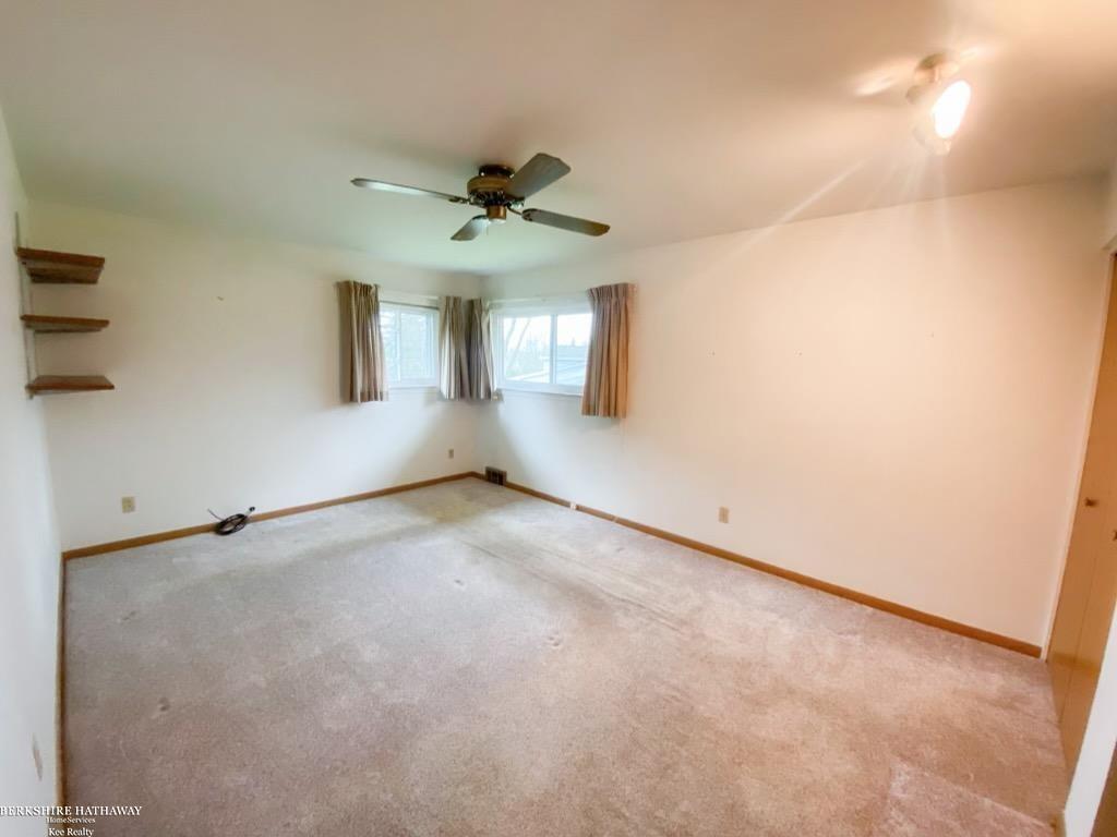 618 Old Perch Road Rochester, MI 48309 - Photo 10 of 12 50072083-9.JPG