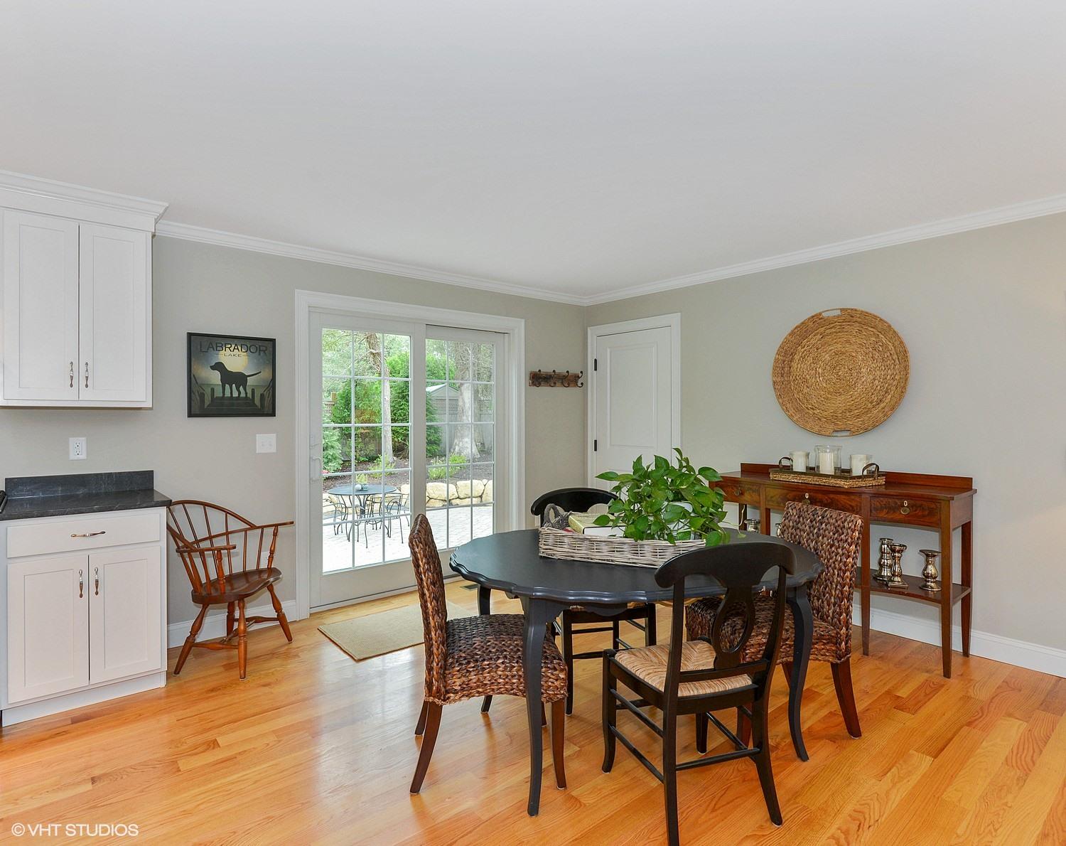 18 Darby Way Osterville, MA 02655 - Photo 7 of 15 a dining room with furniture and window