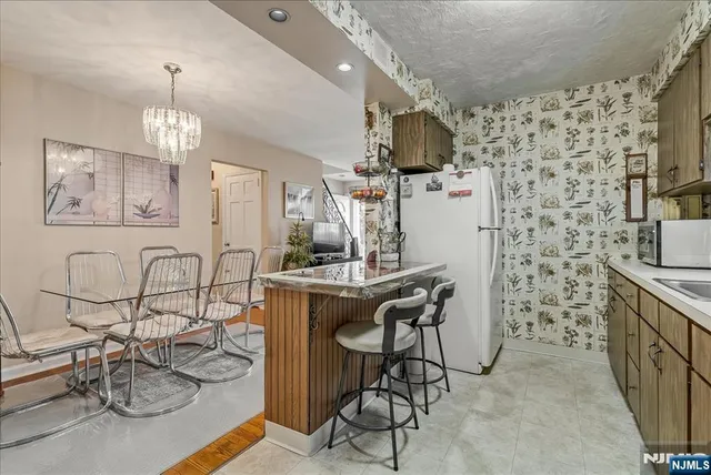 $625,000 | 29 Lynwood Road, Verona, NJ 07044