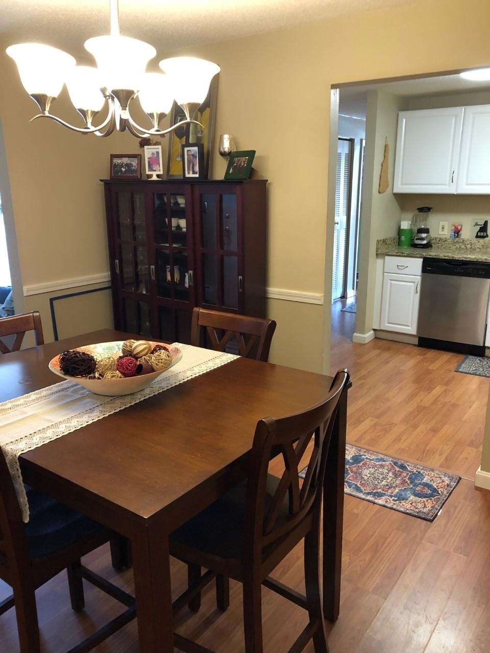 130 English Village Road, Unit 302 Manchester, NH 03102 - Photo 5 of 11