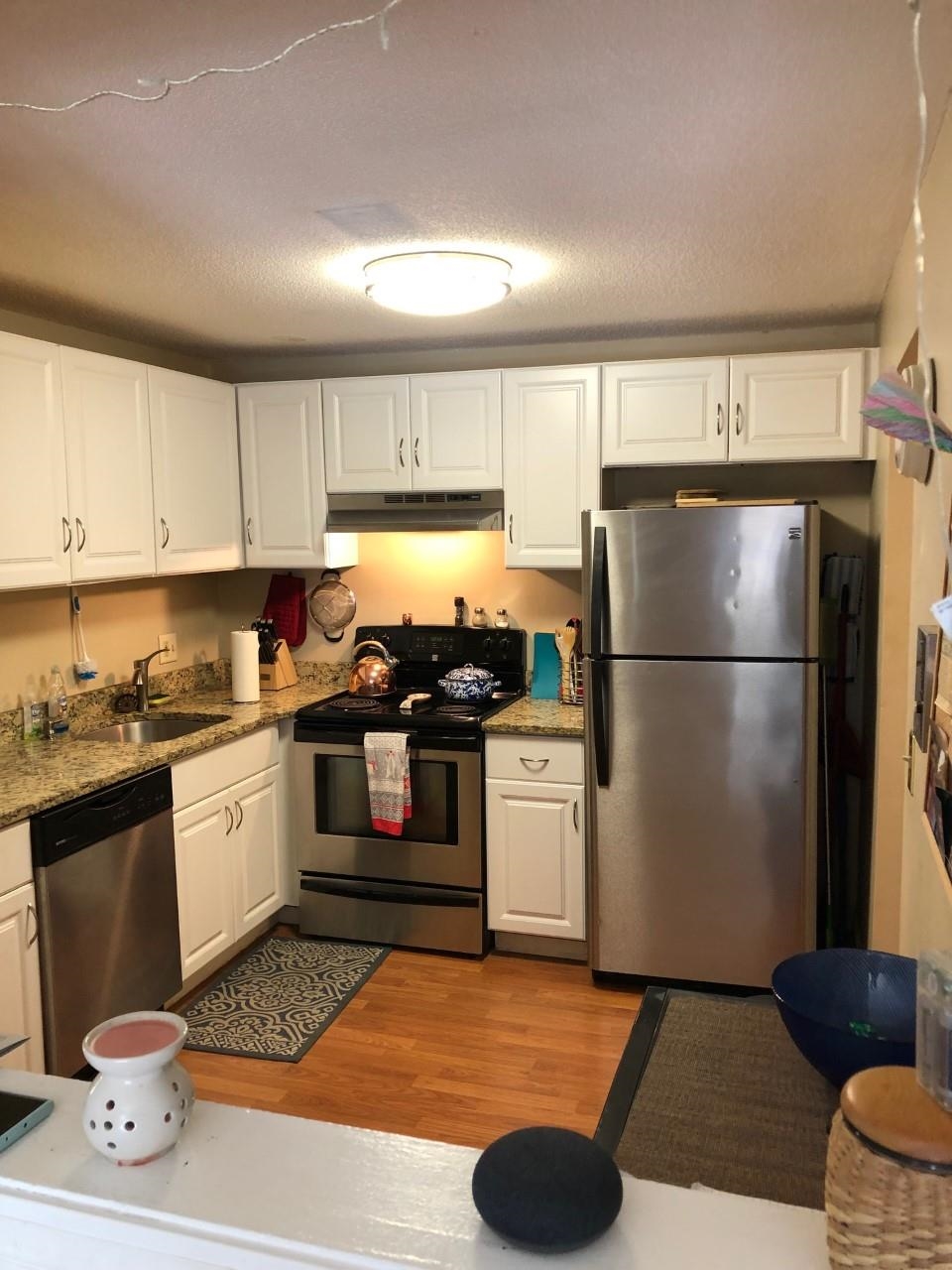 130 English Village Road, Unit 302 Manchester, NH 03102 - Photo 6 of 11