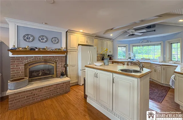 $2,500,000 | 5320 West Lake Road, Chautauqua, NY 14757