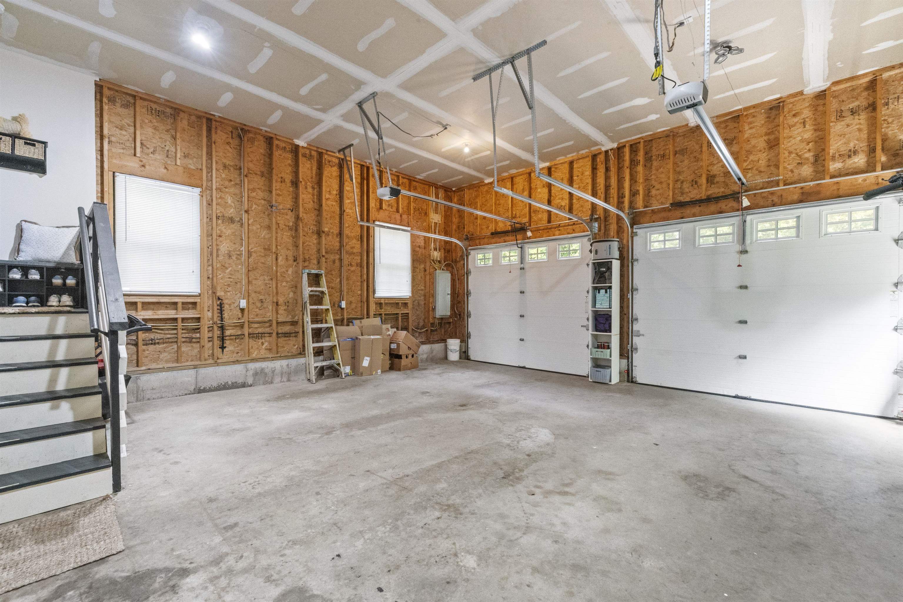 10 South Bow Road Bow, NH 03304 - Photo 4 of 59 Gallery Image 4