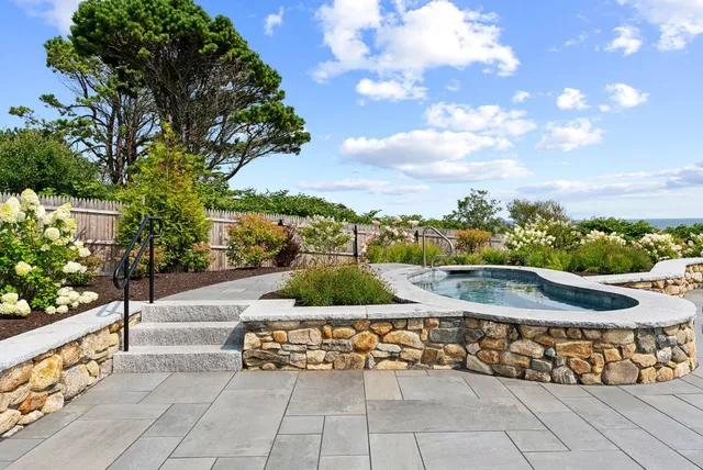 $1,950,000 | 7 Atlantic Drive, Unit 7, Scarborough, ME 04074