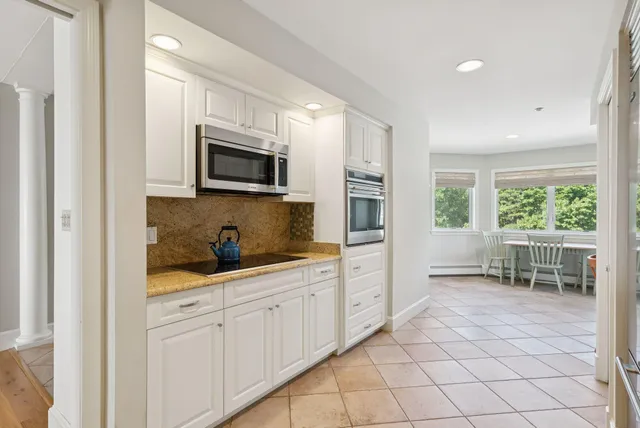 $1,950,000 | 7 Atlantic Drive, Unit 7, Scarborough, ME 04074