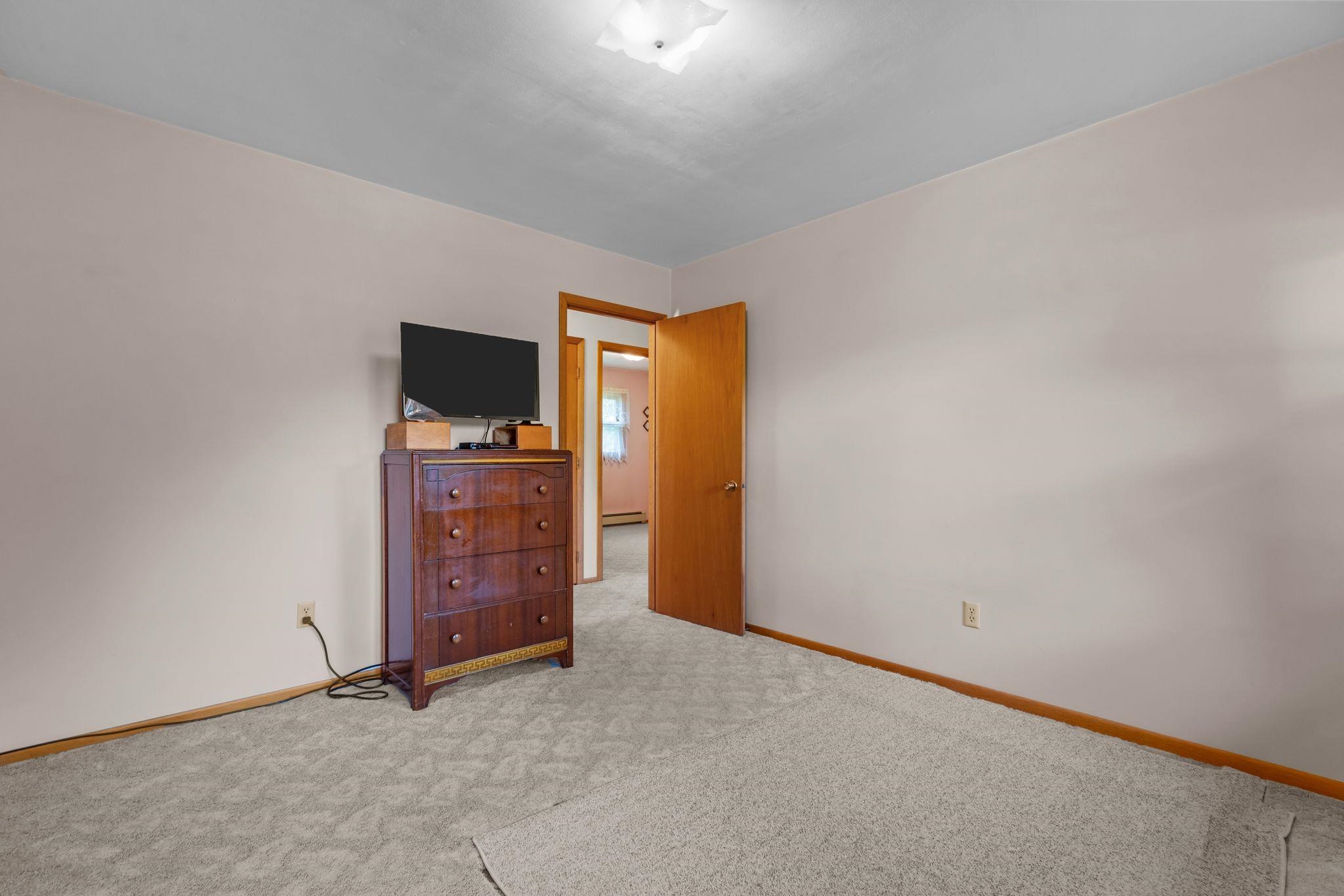 W580 Exchange Street Berlin, WI 54923 - Photo 31 of 58