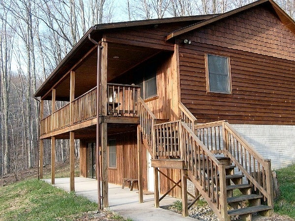11 Hickory Hill Road Slatyfork, WV 26291 - Photo 1 of 16 Gallery Image 1