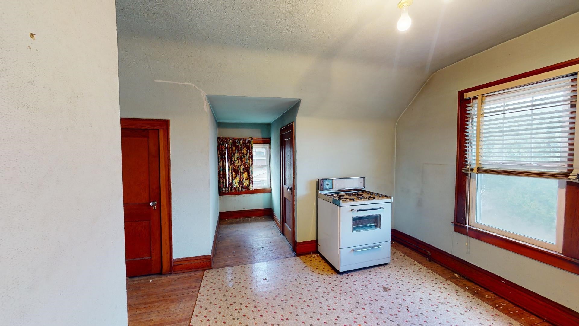 2905 Staunton Road Huntington, WV 25702 - Photo 21 of 26 Gallery Image 21