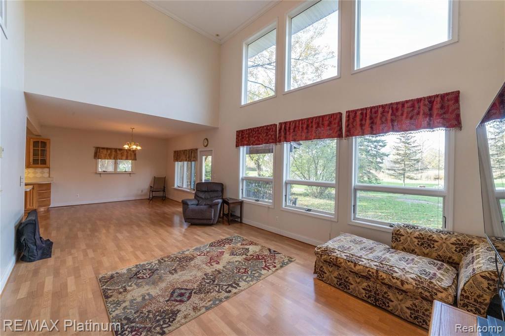18819 Ridge Road Northville, MI 48167 - Photo 8 of 83