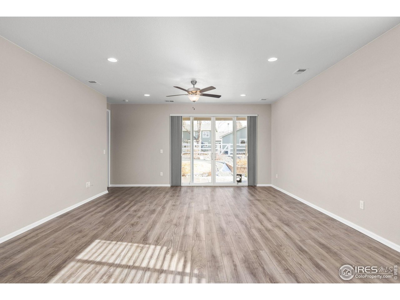 982 Blue Bell Road Berthoud, CO 80513 - Photo 8 of 32