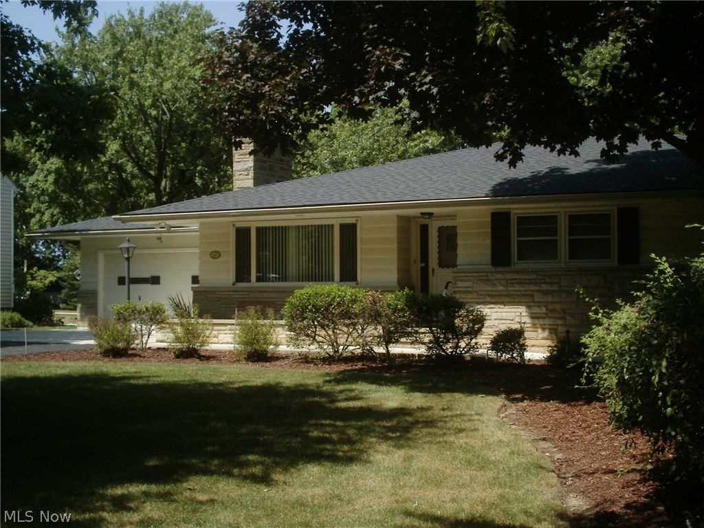 6695 Glenview Road Cleveland, OH 44143 - Photo 1 of 24 Gallery Image 1