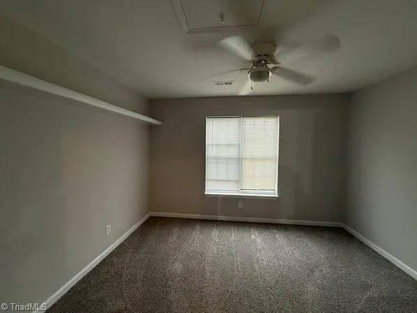 $1,995 | 4005 Queens Grant Road, Jamestown, NC 27282