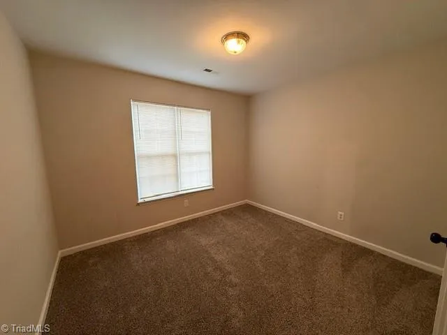 $2,200 | 4005 Queens Grant Road, Jamestown, NC 27282