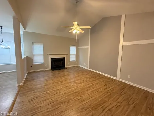 $1,995 | 4005 Queens Grant Road, Jamestown, NC 27282