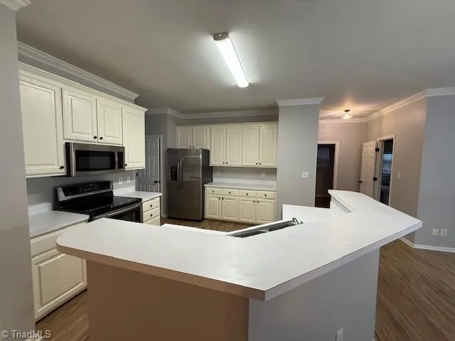 $2,200 | 4005 Queens Grant Road, Jamestown, NC 27282