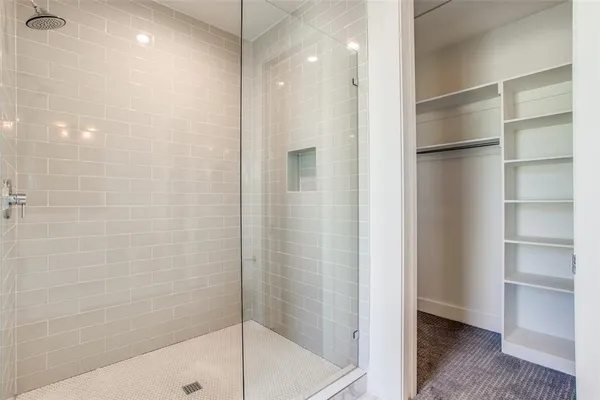 $2,700 | 2128 Ashby Street, Unit 705, Dallas, TX 75204