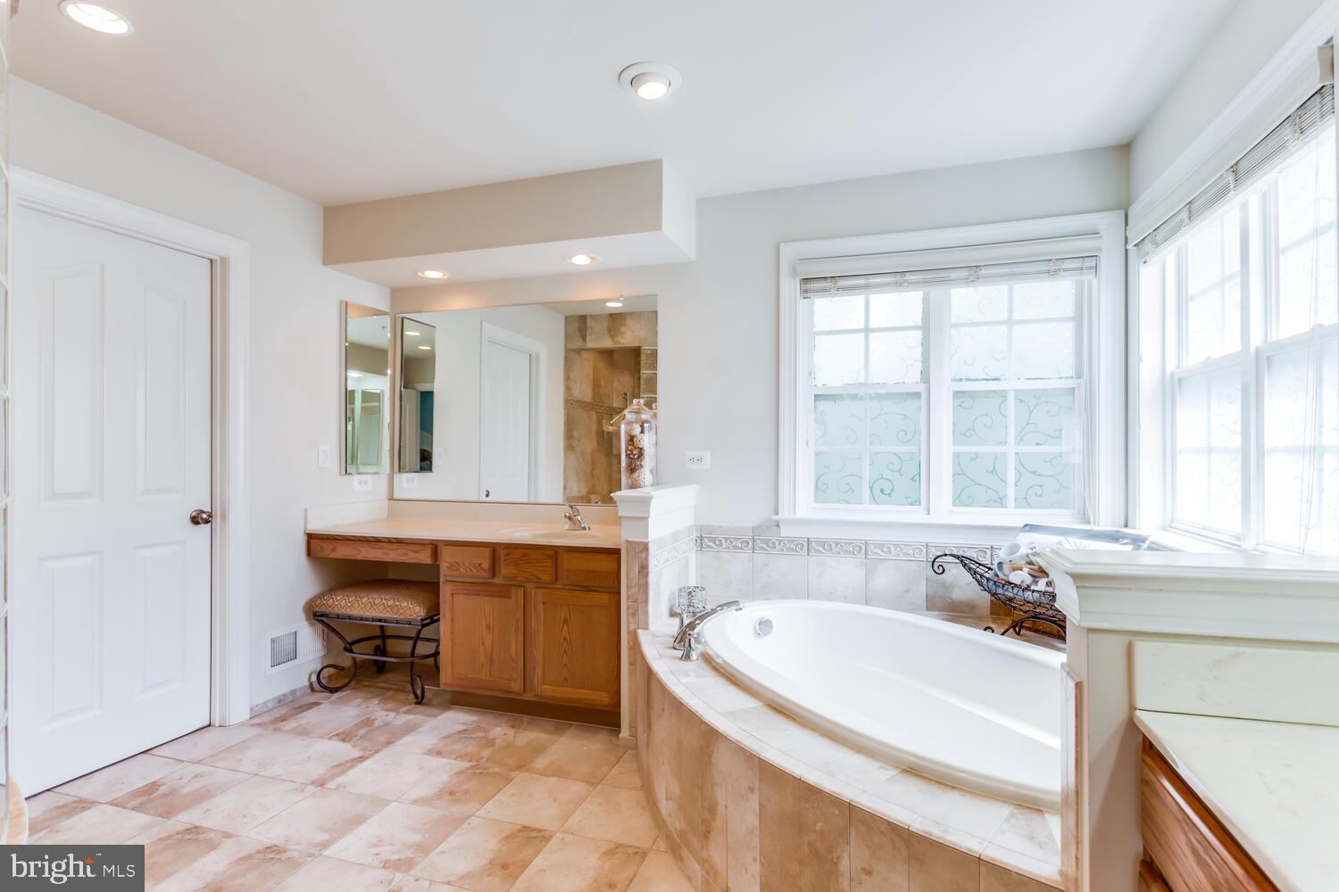 6402 Chatham Park Drive Brandywine, MD 20613 - Photo 72 of 100