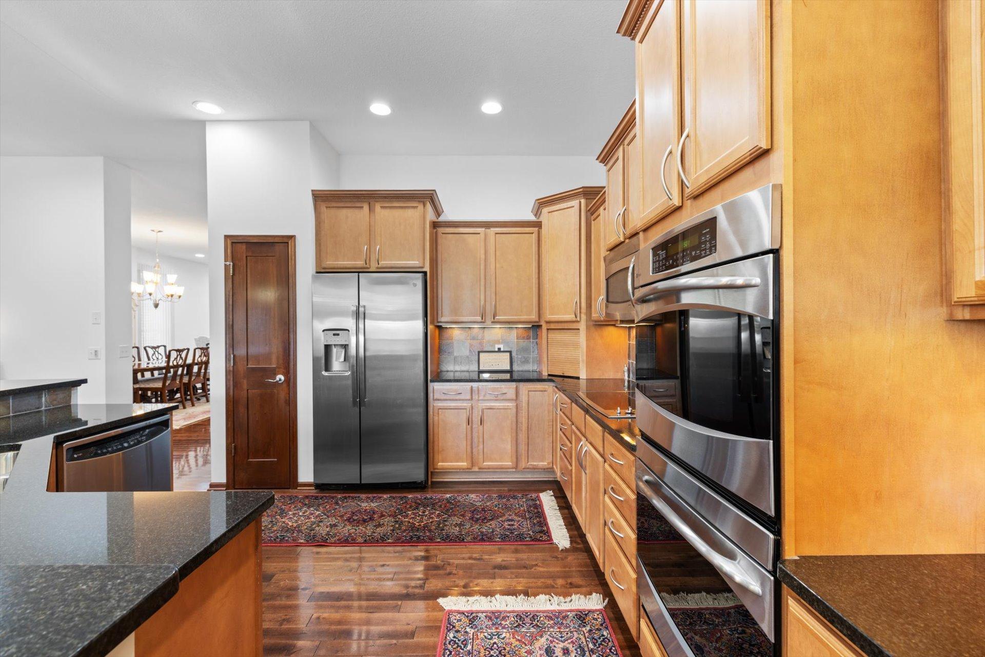 7701 Ranier Lane North Maple Grove, MN 55311 - Photo 27 of 68