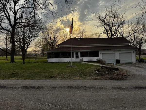 $184,500 | 710 North Caldwell Street, Burlington Junction, MO 64428