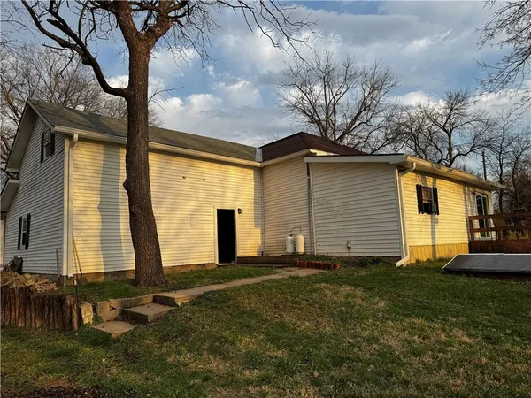 $184,500 | 710 North Caldwell Street, Burlington Junction, MO 64428