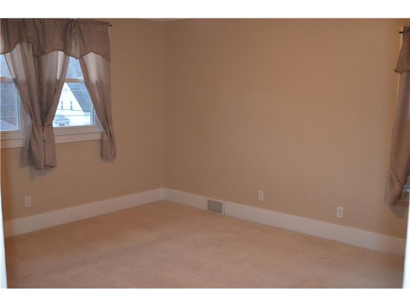 2642 River Road Vandergrift, PA 15690 - Photo 10 of 12 Bedroom.