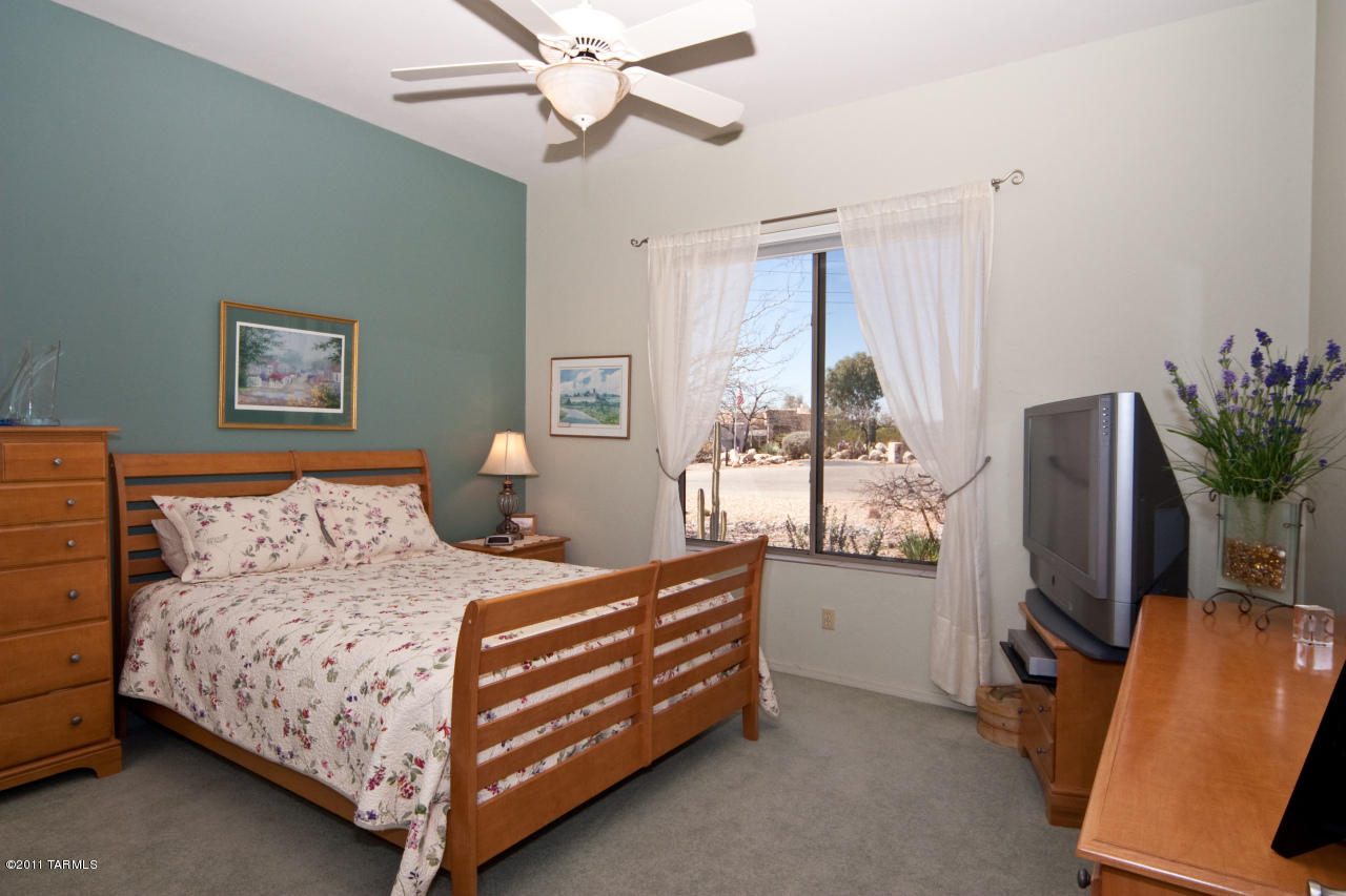 6054 North Panorama Ridge Place Tucson, AZ 85704 - Photo 29 of 36