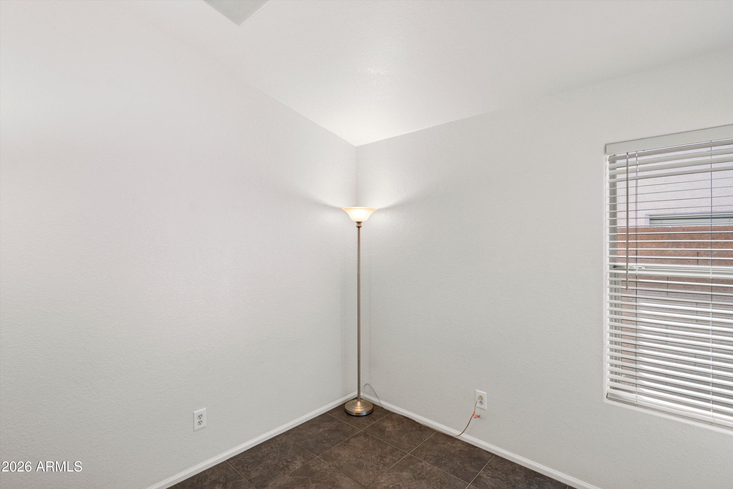 28619 North Nobel Road Phoenix, AZ 85085 - Photo 25 of 36 29-Bedroom 3