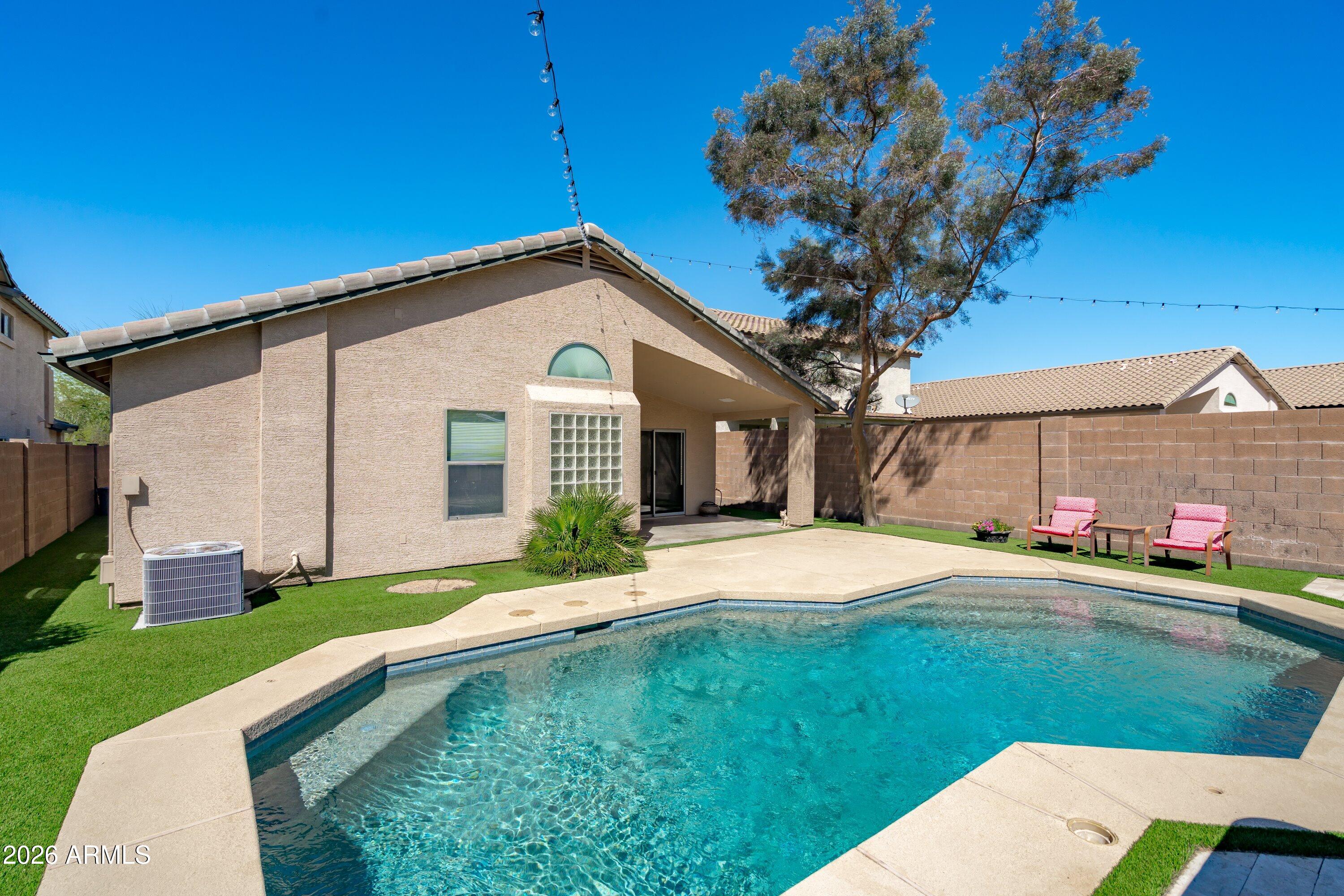 28619 North Nobel Road Phoenix, AZ 85085 - Photo 29 of 36 33-Backyard View