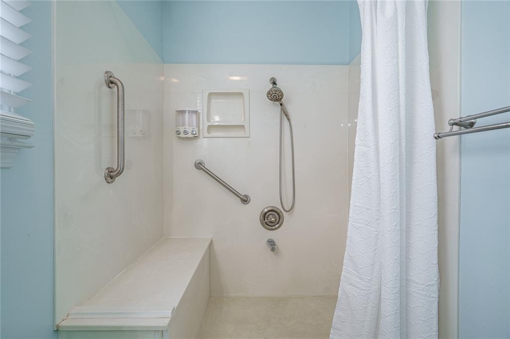 450 High Ridge Lane Dahlonega, GA 30533 - Photo 19 of 39 a bathroom with a shower