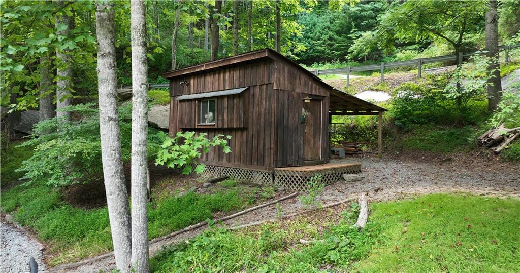 1612 Fall Creek Road Purlear, NC 28665 - Photo 19 of 49