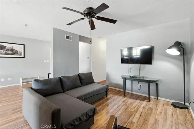 $1,095,000 | 5332 East Beverly Boulevard, Los Angeles, CA 90022