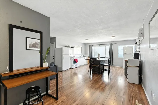 $1,095,000 | 5332 East Beverly Boulevard, Los Angeles, CA 90022