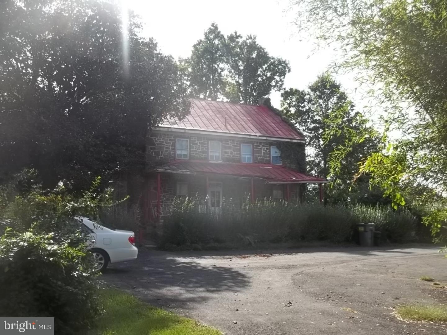 256 Micklitz Road Pottstown, PA 19464 - Photo 1 of 5 Gallery Image 1