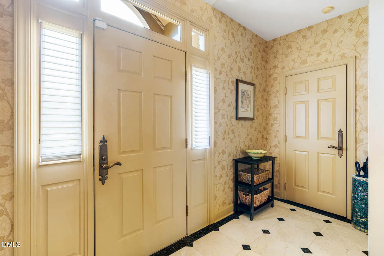 204 Cedar Ridge Way Durham, NC 27705 - Photo 9 of 57 204CedarRidgeWay-058