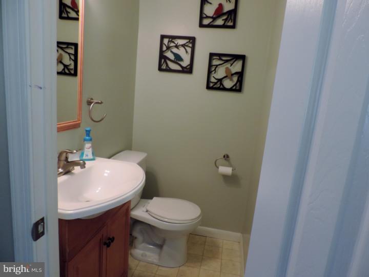 136 Rotterdam Road North Holland, PA 18966 - Photo 14 of 24 Half Bath