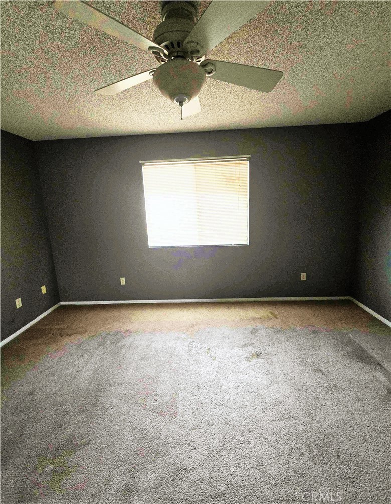 22684 Powhatan Road Apple Valley, CA 92308 - Photo 12 of 21