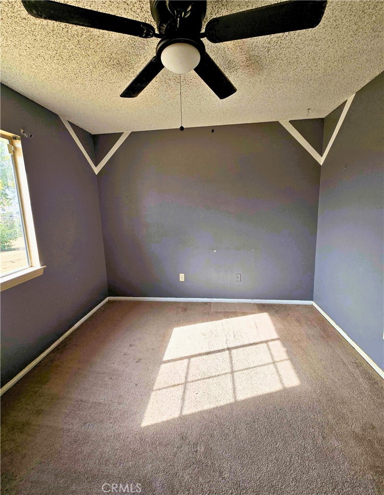 22684 Powhatan Road Apple Valley, CA 92308 - Photo 14 of 21