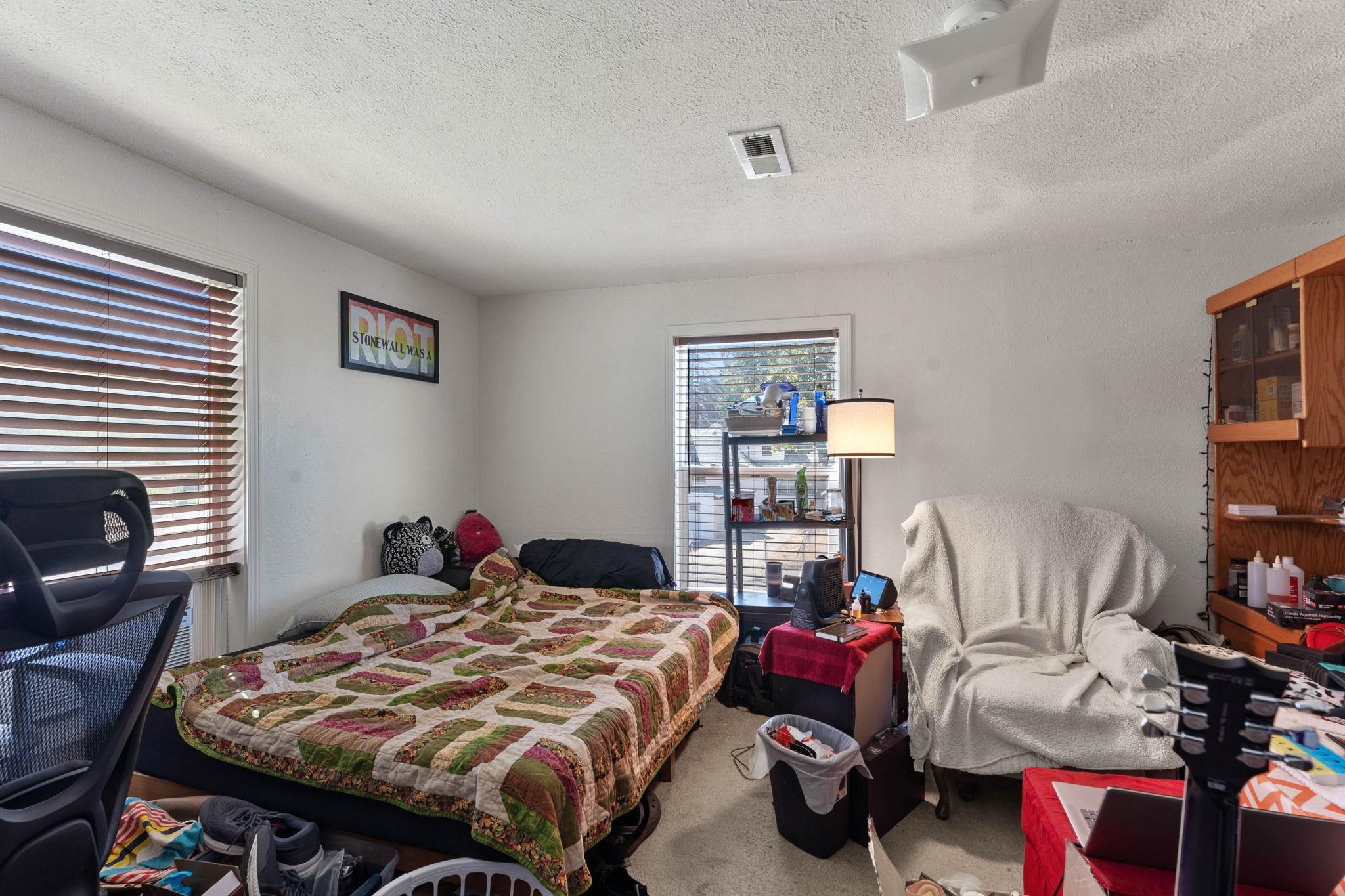 323 South Pittsburg Street Spokane, WA 99202 - Photo 13 of 29