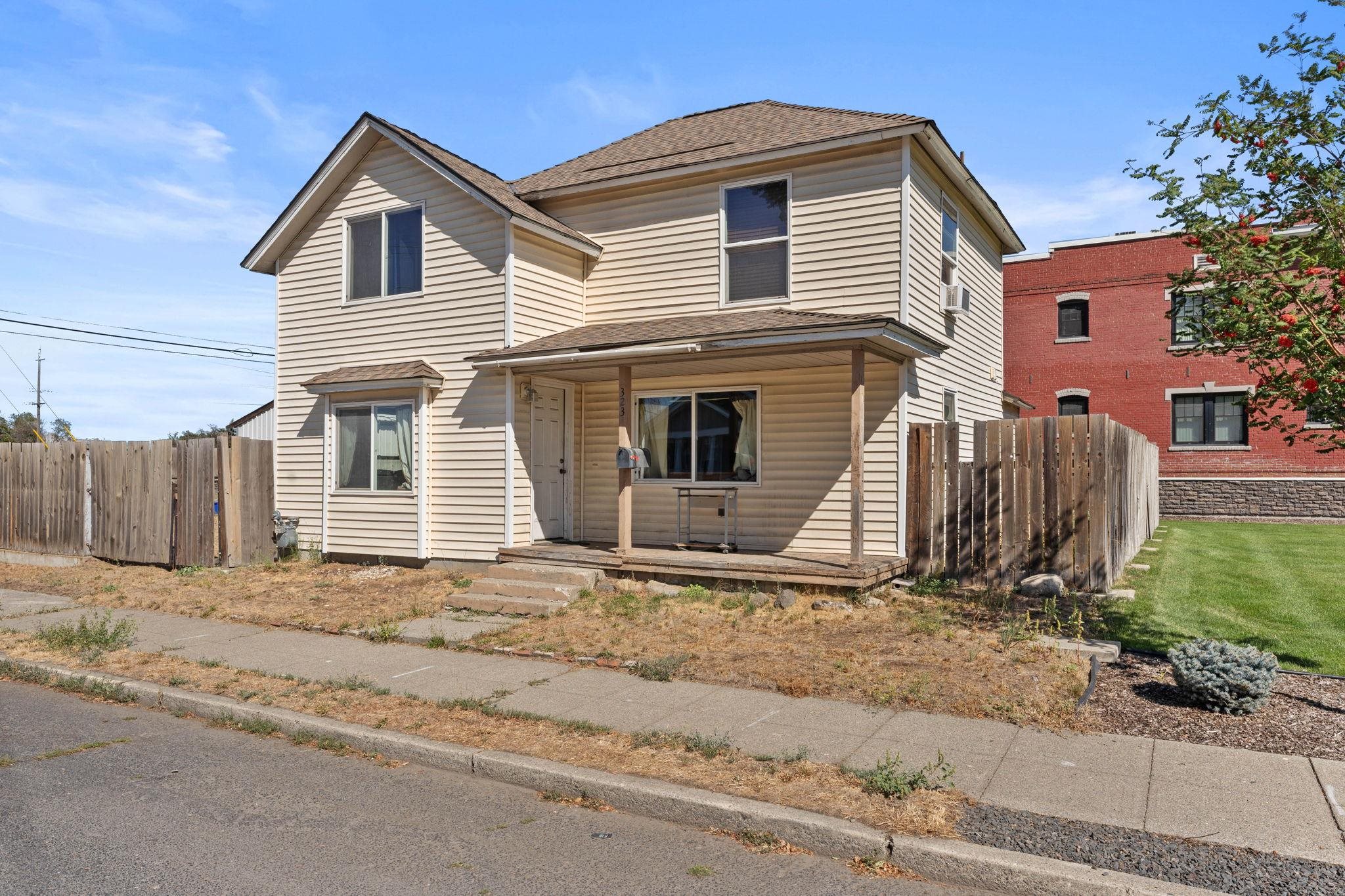 323 South Pittsburg Street Spokane, WA 99202 - Photo 3 of 29