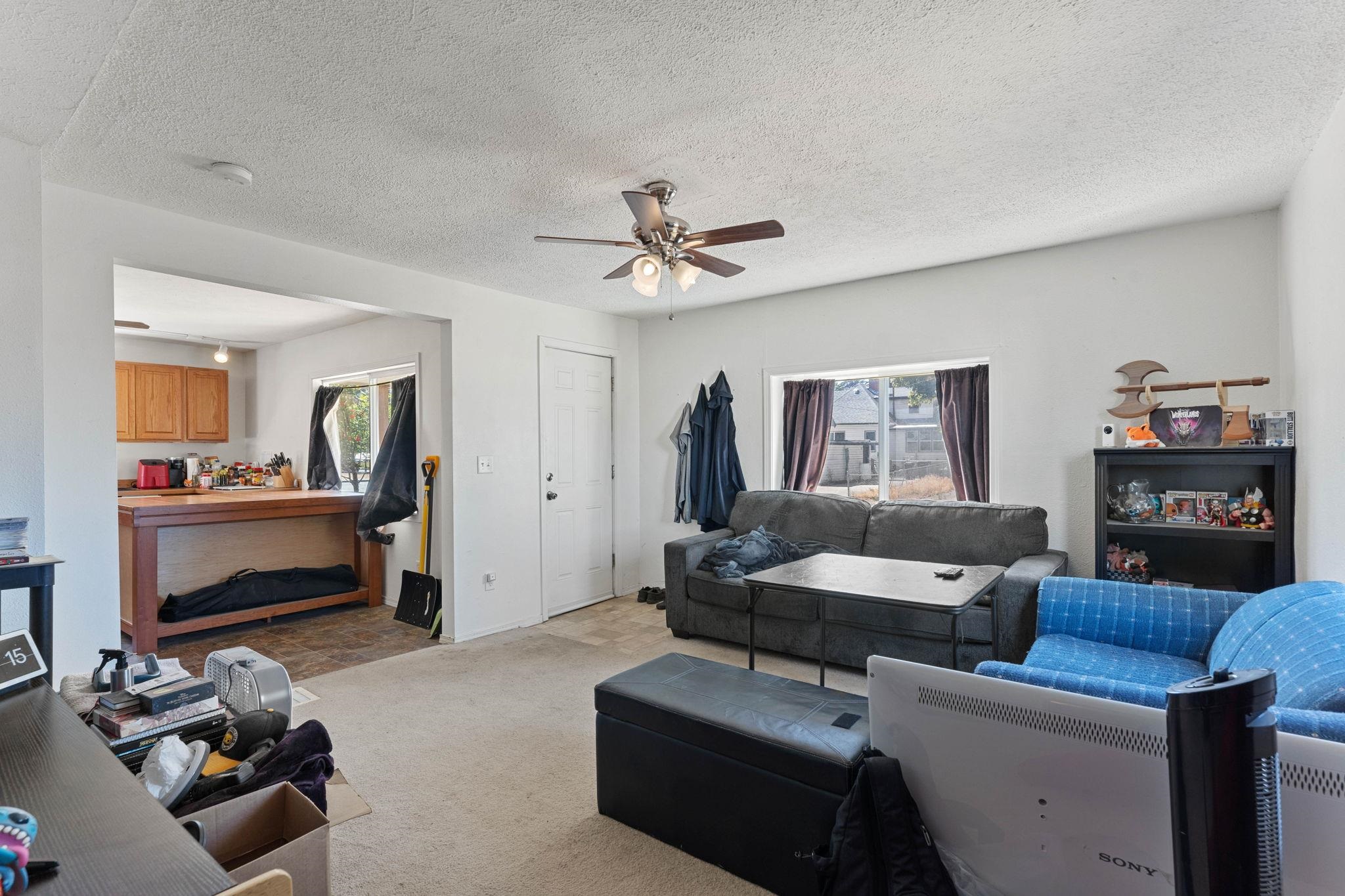 323 South Pittsburg Street Spokane, WA 99202 - Photo 7 of 29