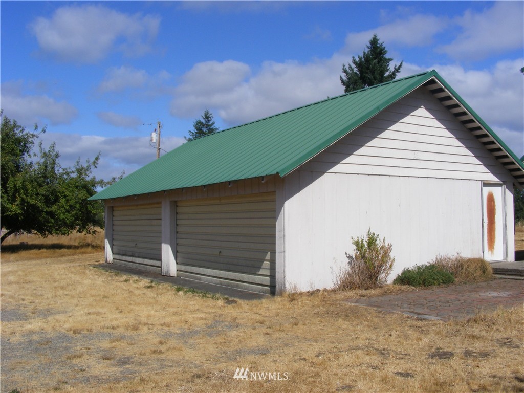 12149 Vail Road Southeast Yelm, WA 98597 - Photo 7 of 11 Gallery Image 7
