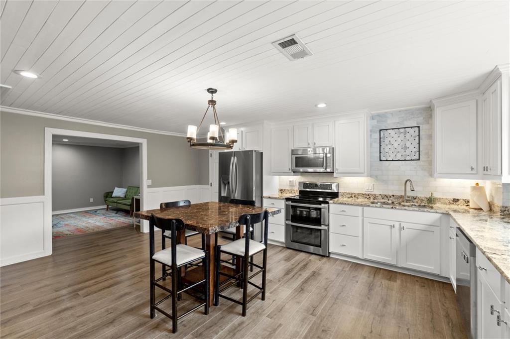 1071 Powell Wright Road Marietta, GA 30066 - Photo 20 of 47 Gallery Image 20