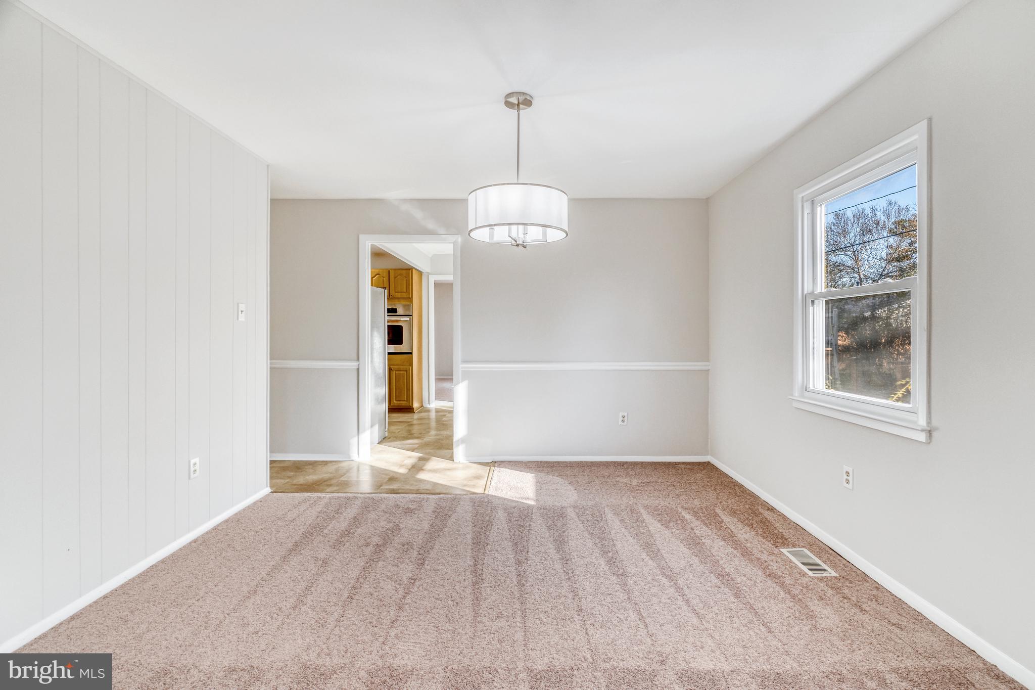 13107 Poplar Tree Road Fairfax, VA 22033 - Photo 14 of 51 Gallery Image 14