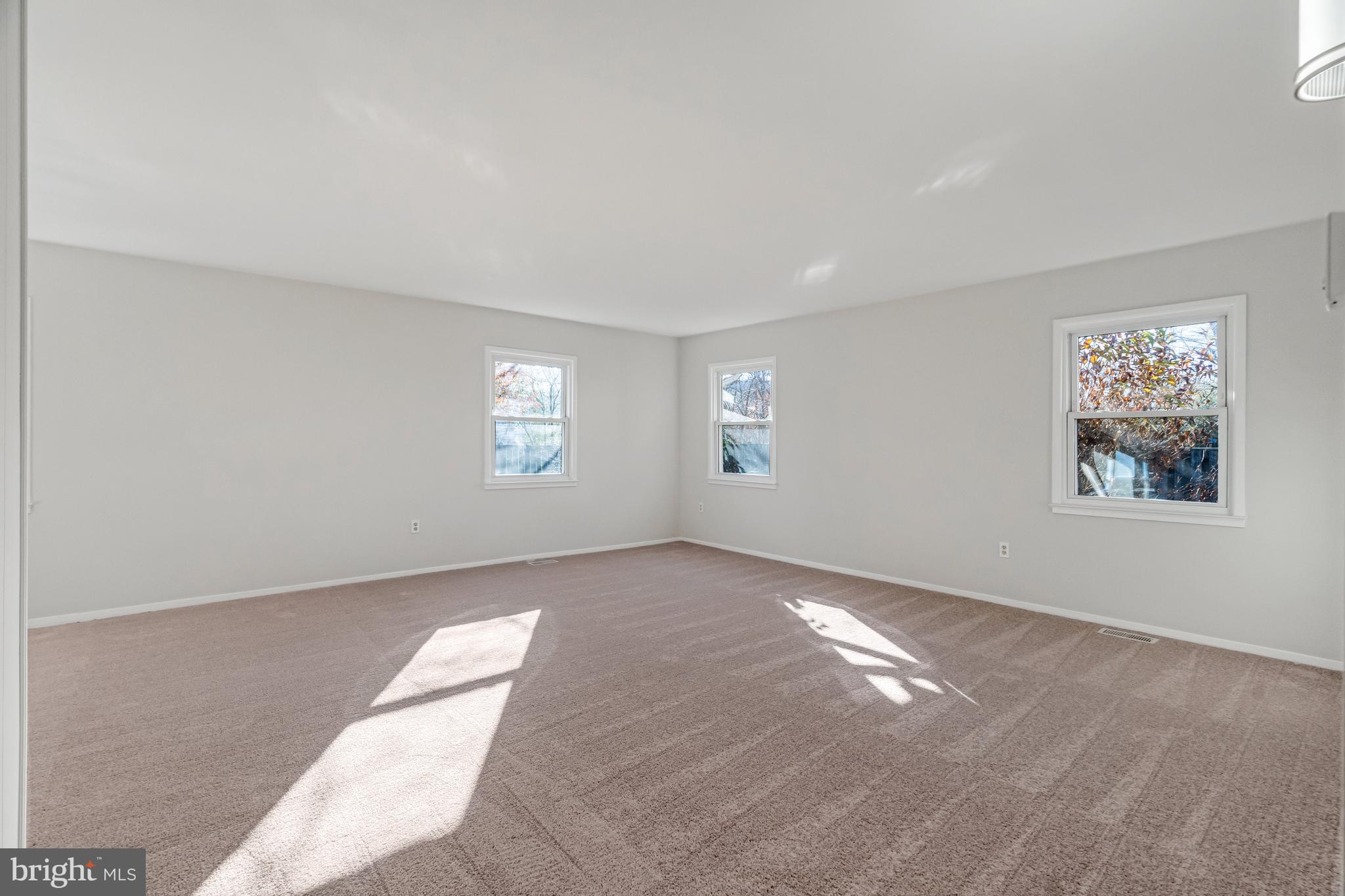 13107 Poplar Tree Road Fairfax, VA 22033 - Photo 16 of 51 Gallery Image 16