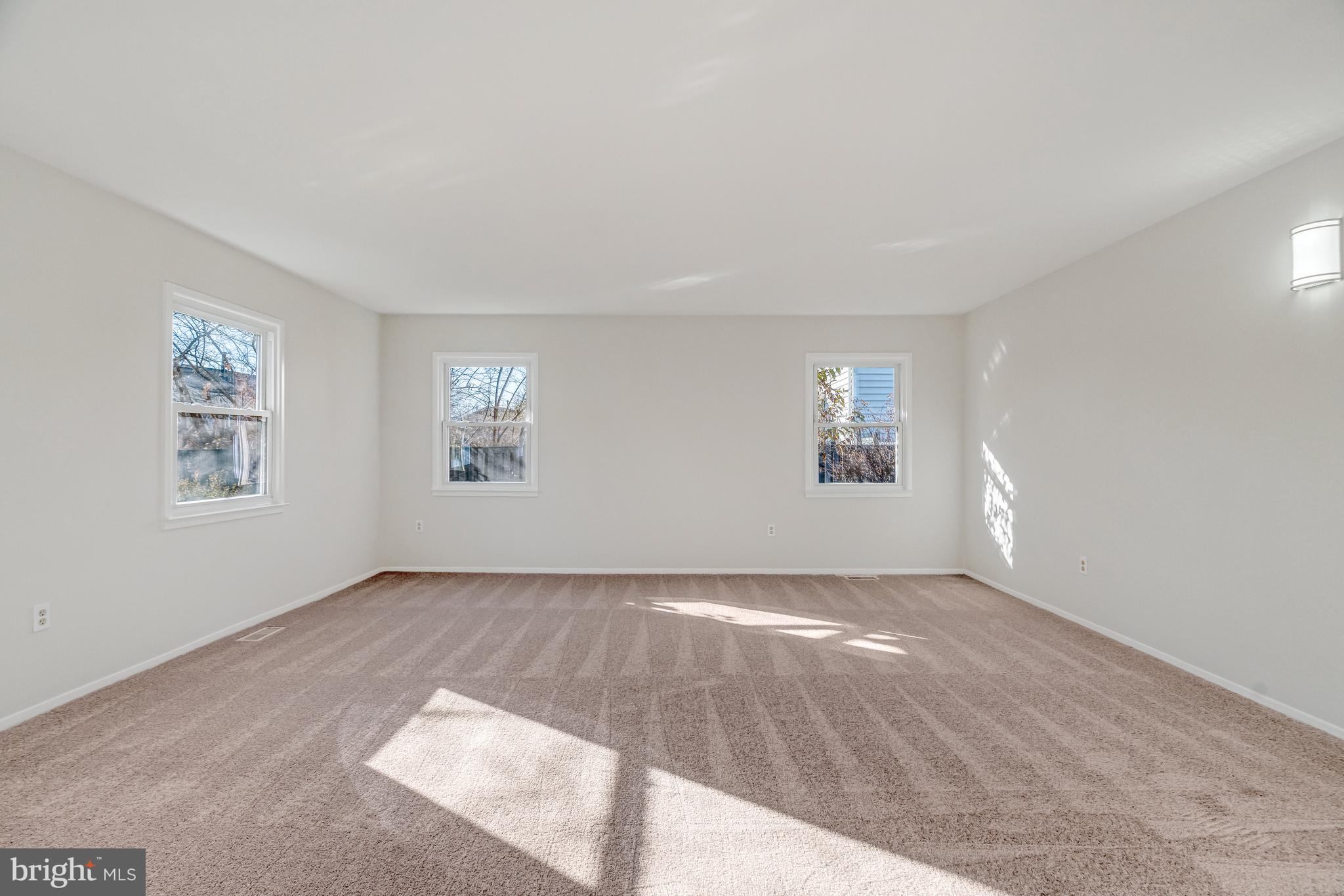13107 Poplar Tree Road Fairfax, VA 22033 - Photo 17 of 51 Gallery Image 17