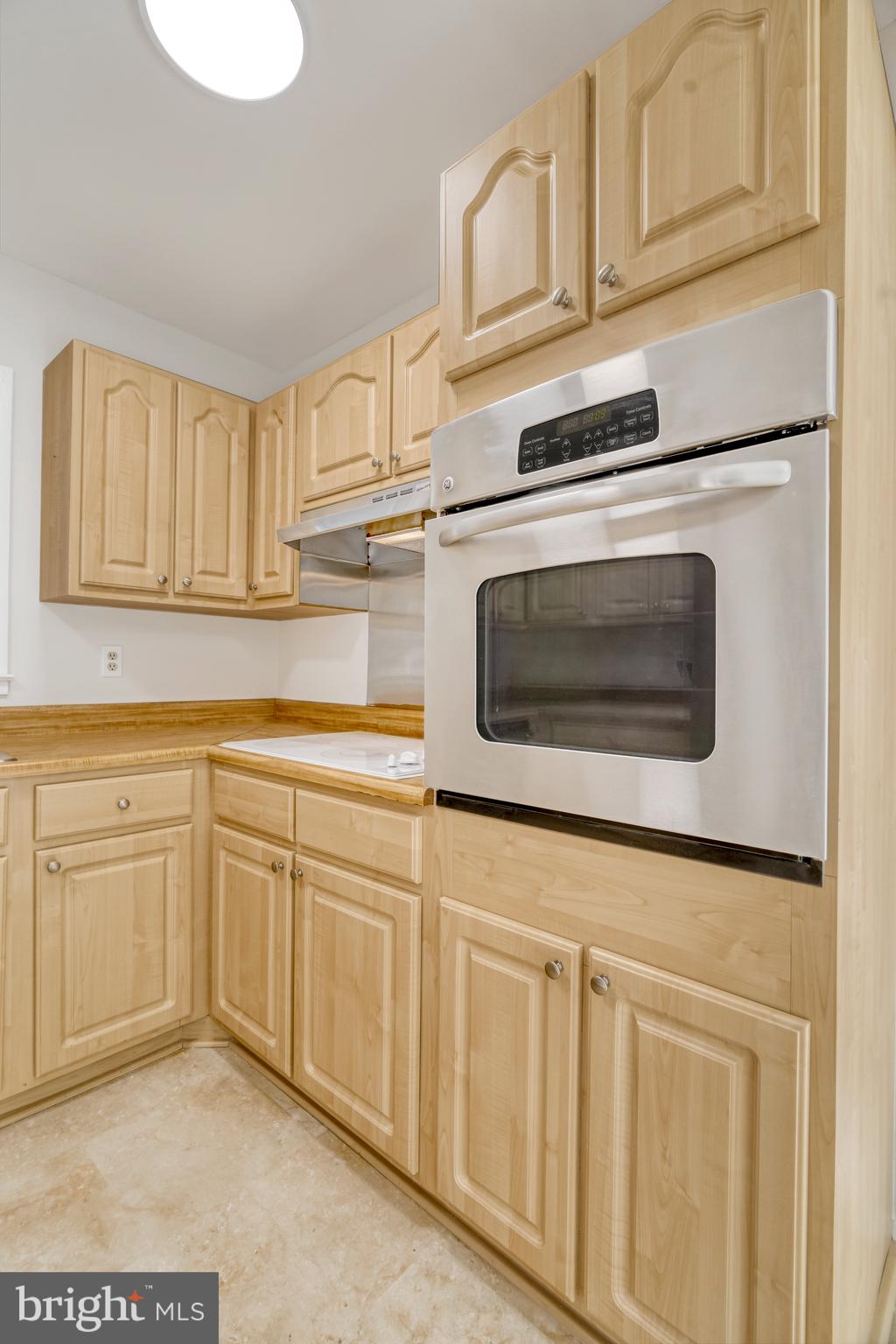 13107 Poplar Tree Road Fairfax, VA 22033 - Photo 22 of 51 Gallery Image 22
