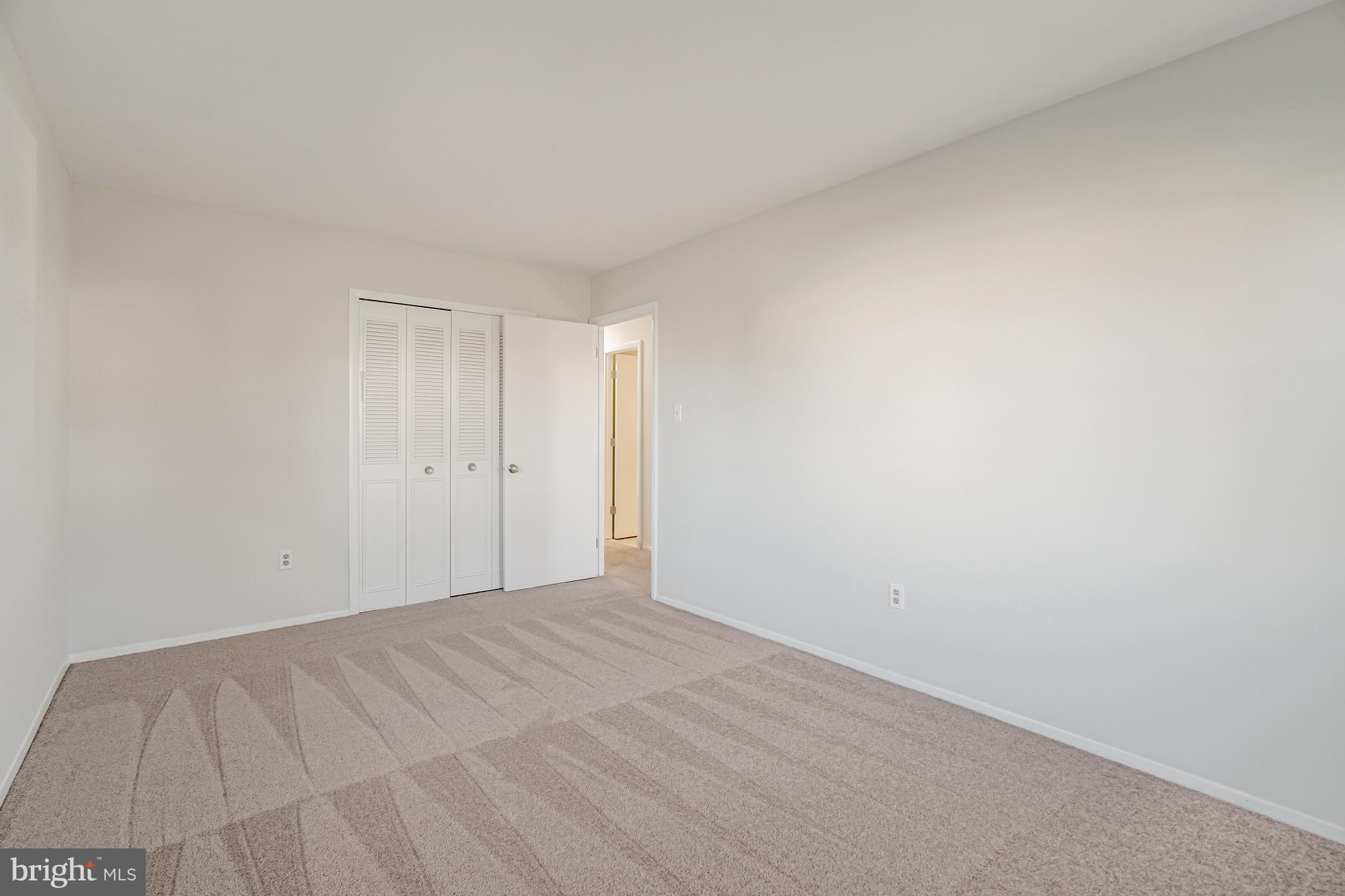 13107 Poplar Tree Road Fairfax, VA 22033 - Photo 33 of 51 Gallery Image 33
