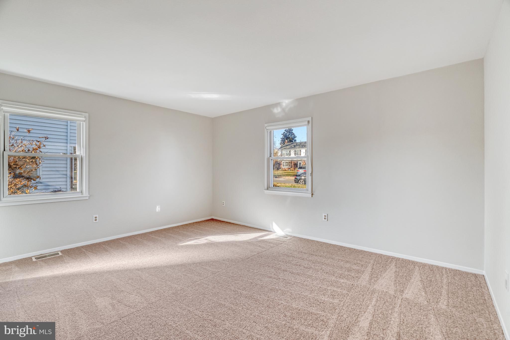13107 Poplar Tree Road Fairfax, VA 22033 - Photo 34 of 51 Gallery Image 34