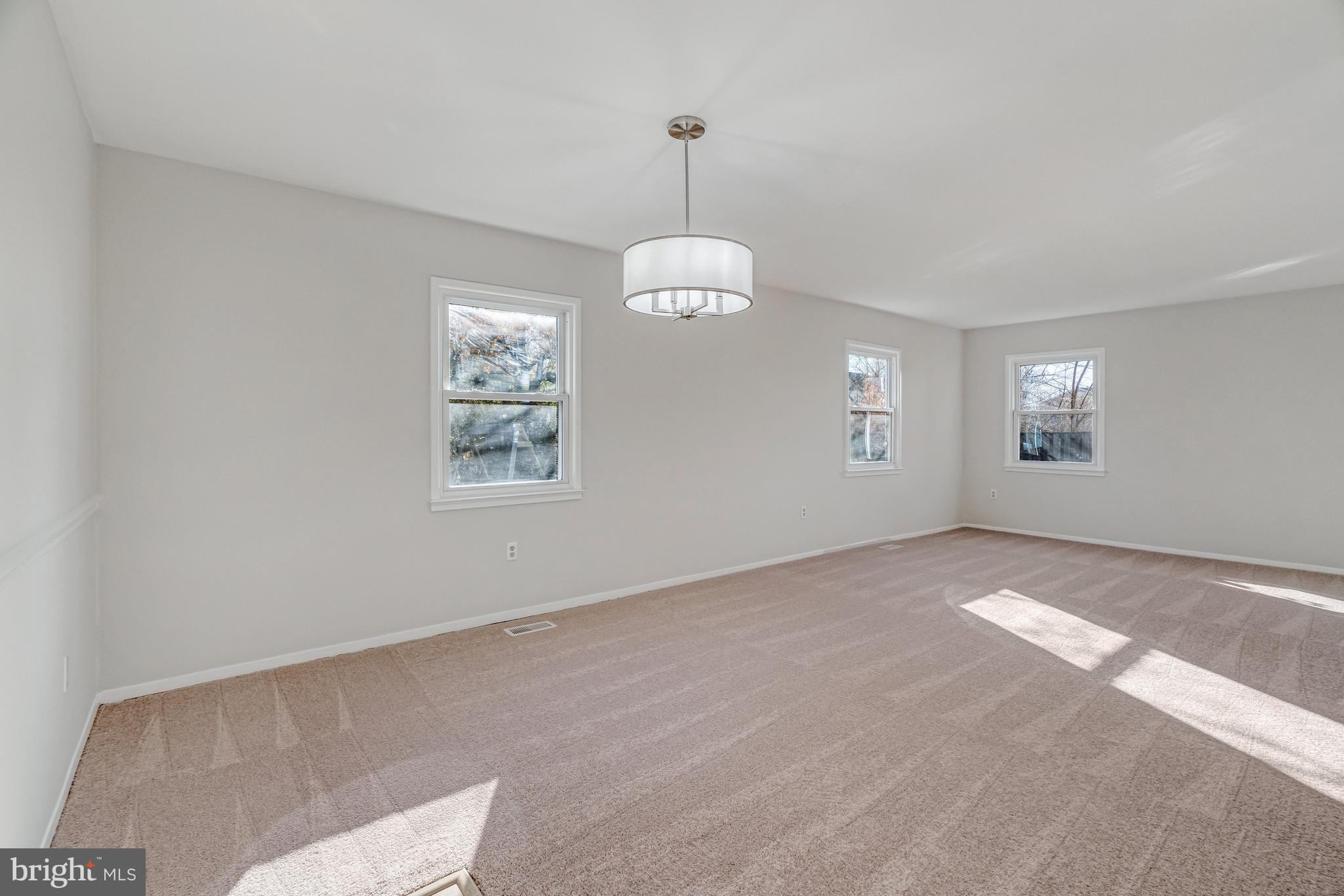13107 Poplar Tree Road Fairfax, VA 22033 - Photo 10 of 51 Gallery Image 10