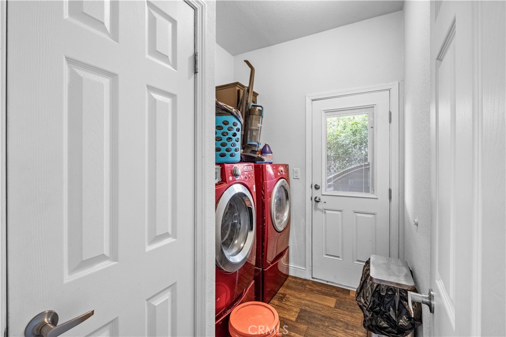 2139 East 4th Street, Unit 84 Ontario, CA 91764 - Photo 12 of 25 a utility room with dryer and washer